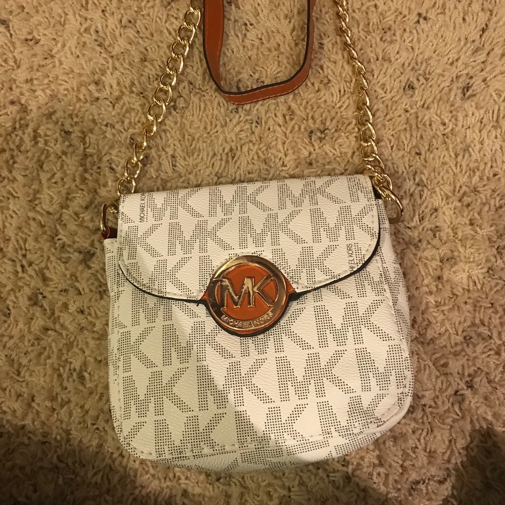 Michael Kors cross body purse